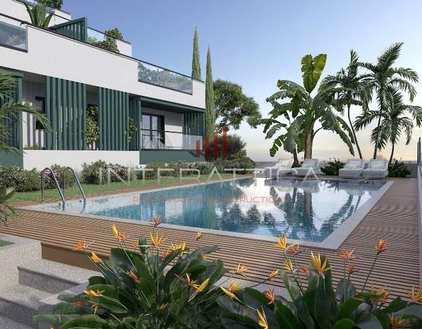 תמונת הליניקו, אתונה למכירה (0)