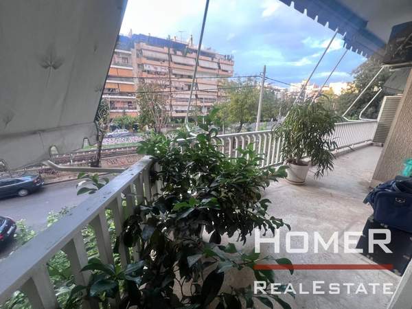 תמונת נאה פאלירו, אתונה למכירה