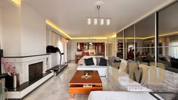 תמונת גליפדה, אתונה למכירה (0)