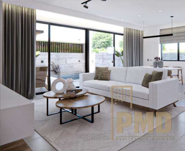 תמונת גליפדה, אתונה למכירה (0)