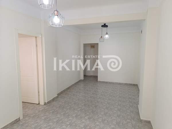 תמונת סנט דימיטריוס, רשות מקומית סלוניקי למכירה