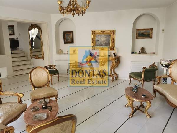 תמונת קיפיסיה, אתונה למכירה (1)