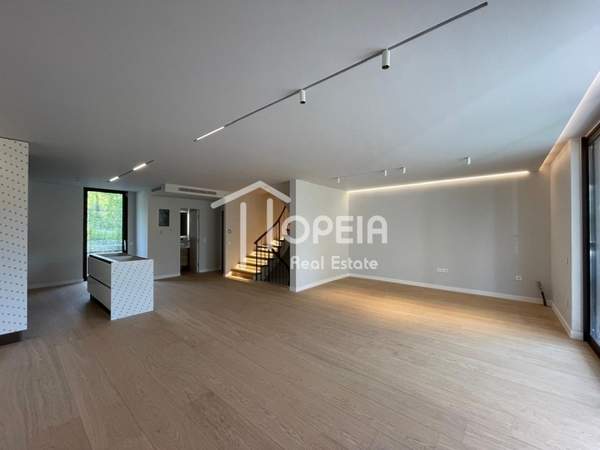 תמונת וולה, וארי - וולה -ווליאגמני למכירה (0)