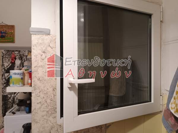 תמונת כיכר אמריקיס, אתונה למכירה (1)