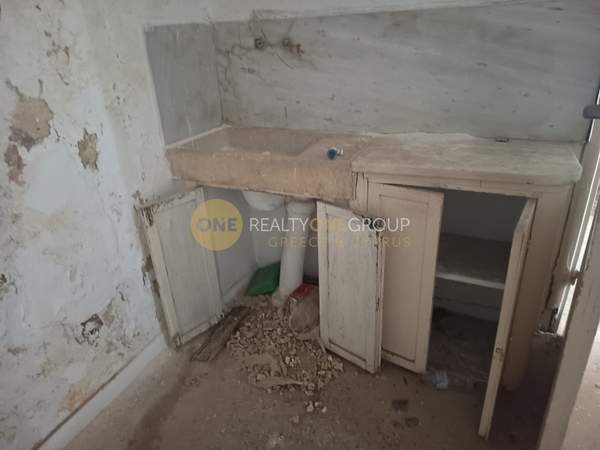 תמונת גיזי, אתונה למכירה (0)