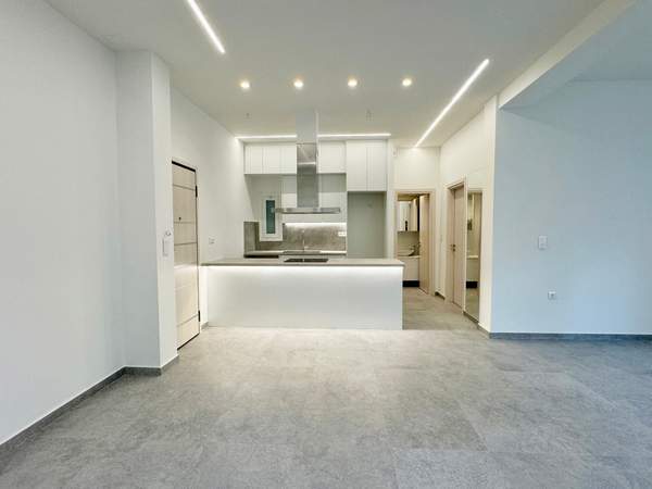 תמונת פנגרטי, אתונה למכירה (0)