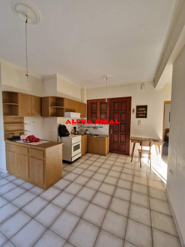 תמונת קראטסיני, אתונה למכירה (0)