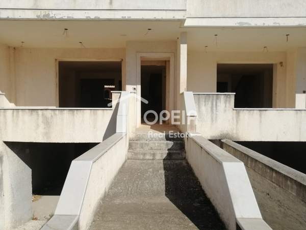 תמונת סרוניקוס, אתונה למכירה (1)