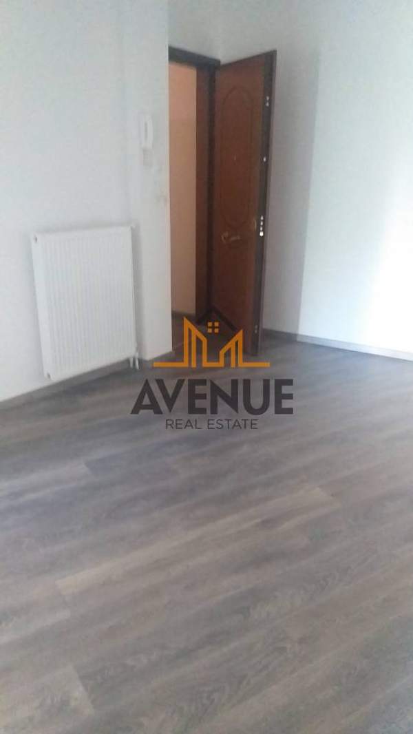 תמונת אנליפסי -מפוטסרי, סלוניקי למכירה