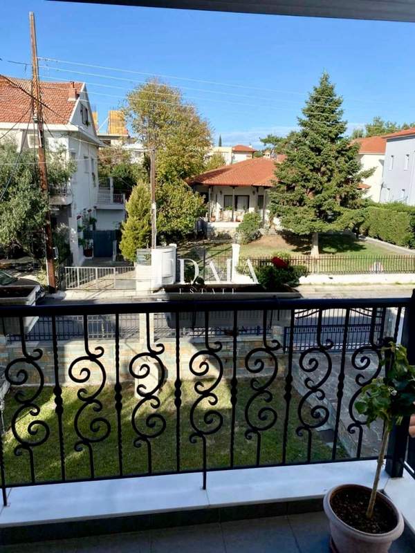 תמונת פאיליה - חורטיאטיס, סלוניקי למכירה