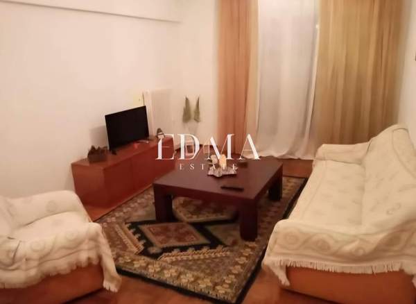 תמונת פלירו, סלוניקי למכירה (0)