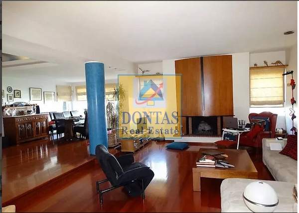 תמונת קיפיסיה, אתונה למכירה (1)