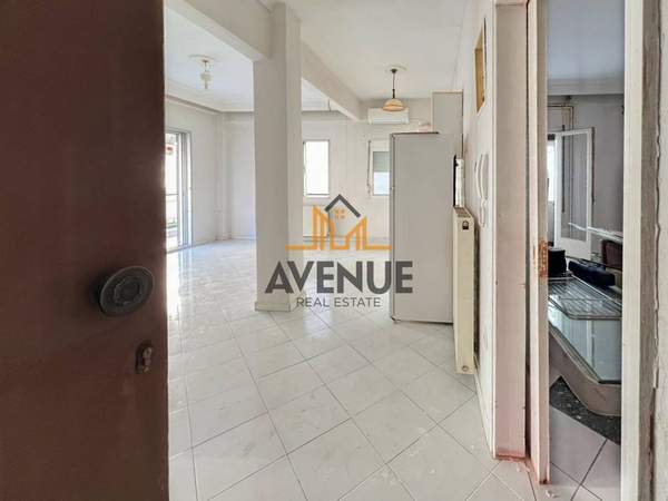 תמונת קאלאמריה, סלוניקי למכירה (0)