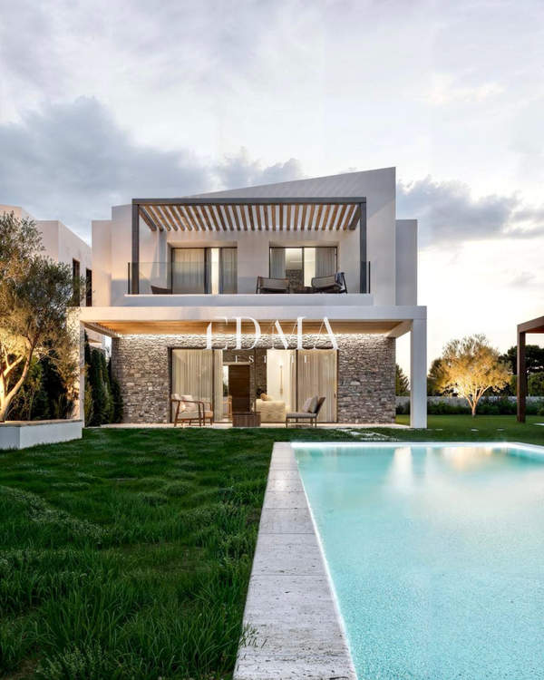 תמונת קסנדרה, כלקידיקי למכירה (0)