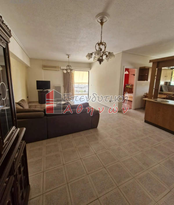 תמונת גליפדה, אתונה למכירה