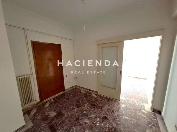 תמונת אורופוס, אתונה למכירה (0)