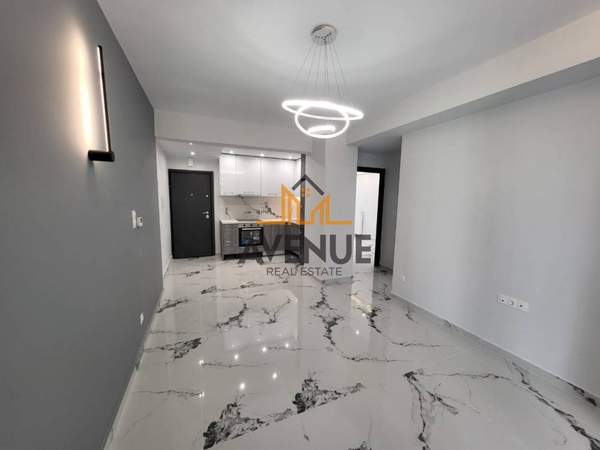 תמונת מרטיו, סלוניקי למכירה (0)