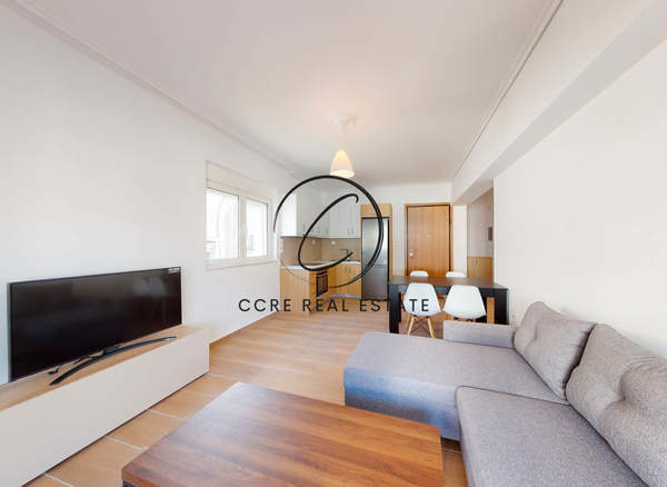 תמונת גליפדה, אתונה למכירה (0)