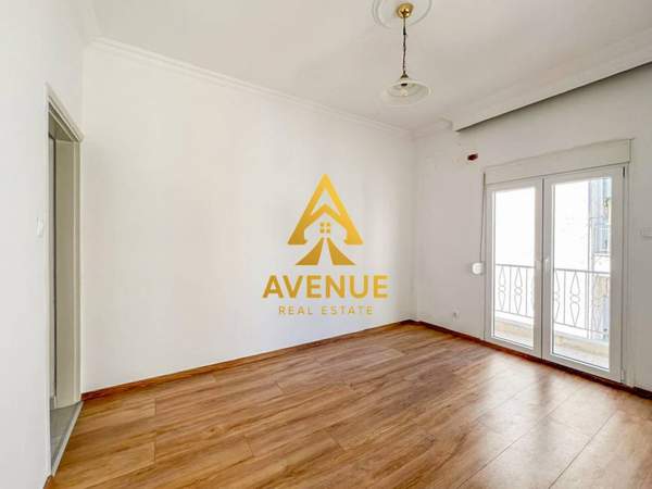 תמונת קאלאמריה, סלוניקי למכירה