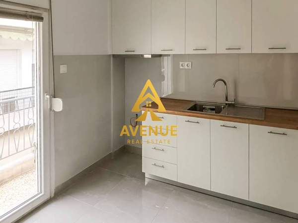 תמונת קאלאמריה, סלוניקי למכירה