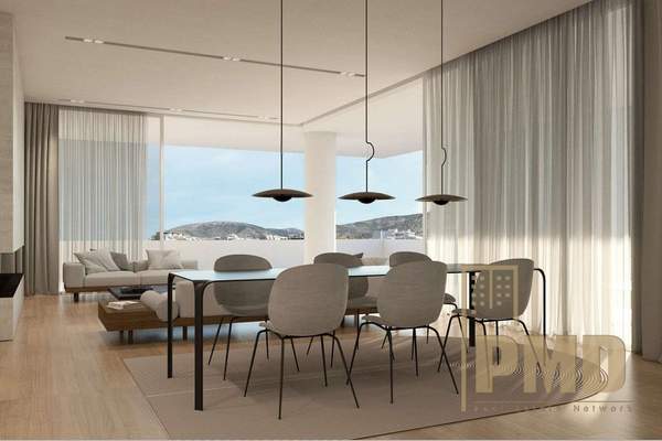 תמונת גליפדה, אתונה למכירה (1)