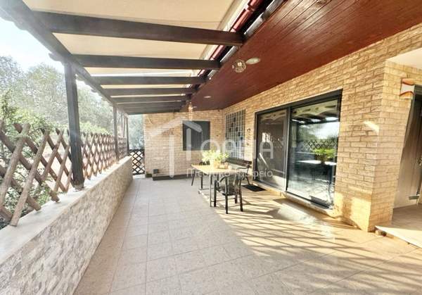 תמונת פאליה פוקיאה, סרוניקוס, אתונה למכירה (1)