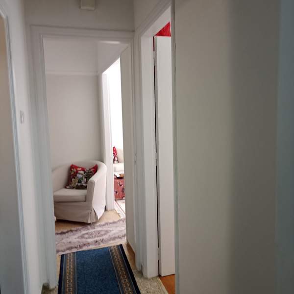 תמונת כיכר אמריקיס, אתונה למכירה (1)