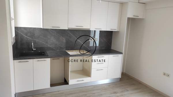 תמונת כיכר אמריקיס, אתונה למכירה (0)