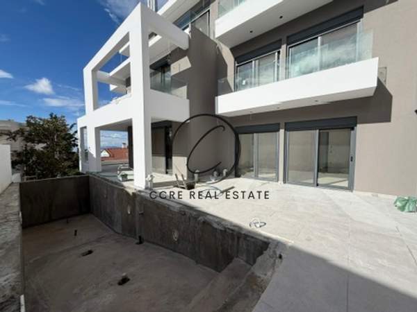 תמונת קיפיסיה, אתונה למכירה (1)