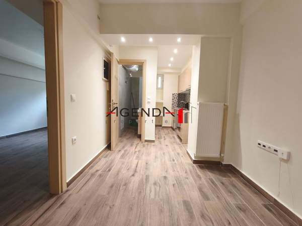 תמונת גלאצי, אתונה למכירה (0)