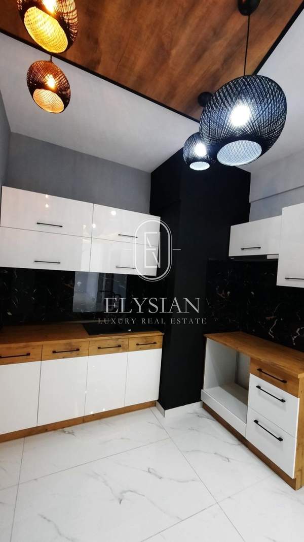 תמונת אמבלוקיפי - מנאמני למכירה (0)