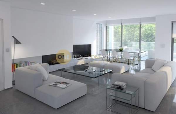 תמונת וארי, וארי - וולה -ווליאגמני, אתונה למכירה (0)