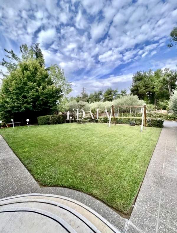 תמונת פאיליה - חורטיאטיס, סלוניקי למכירה (0)