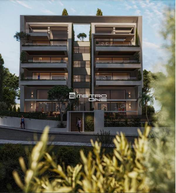 תמונת אלימוס, אתונה למכירה (1)