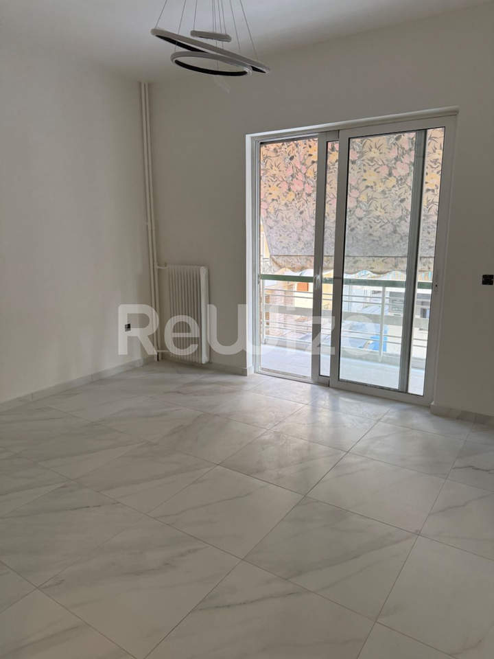 Neos Kosmos, Athens for sale