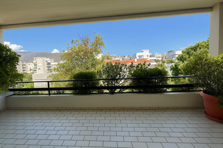 תמונת וולה, וארי - וולה -ווליאגמני, אתונה למכירה