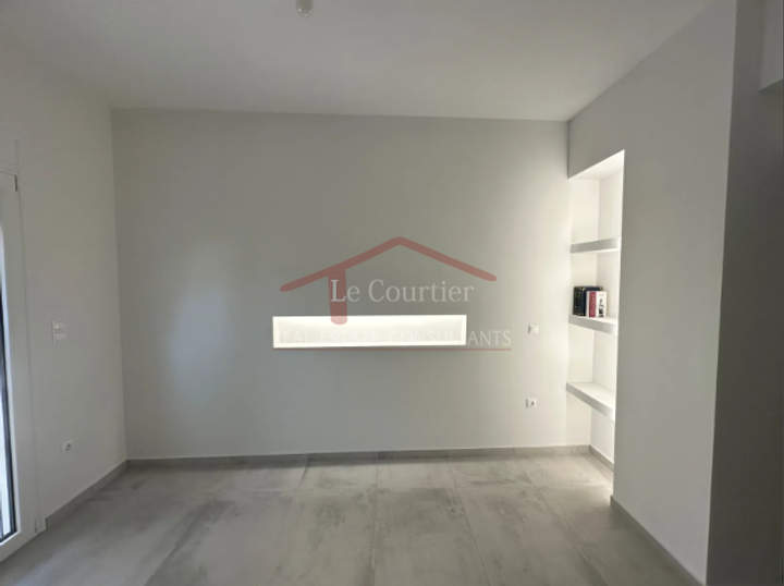 Center Piraeus, Piraeus, Athens for sale