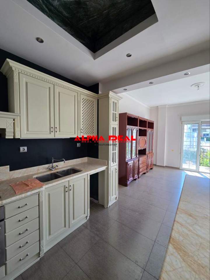 Keratsini, Athens for sale
