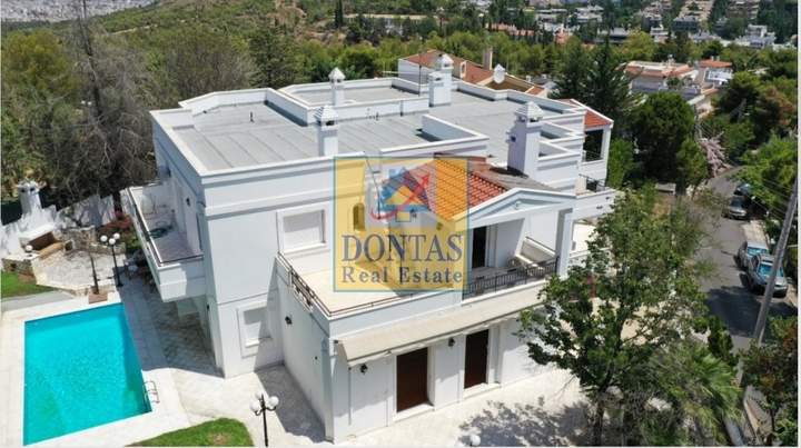 תמונת פסיכיקו, אתונה למכירה