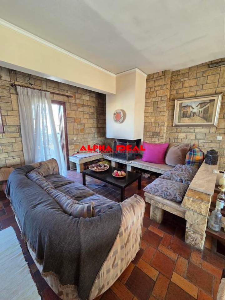 Nikaia, Athens for sale