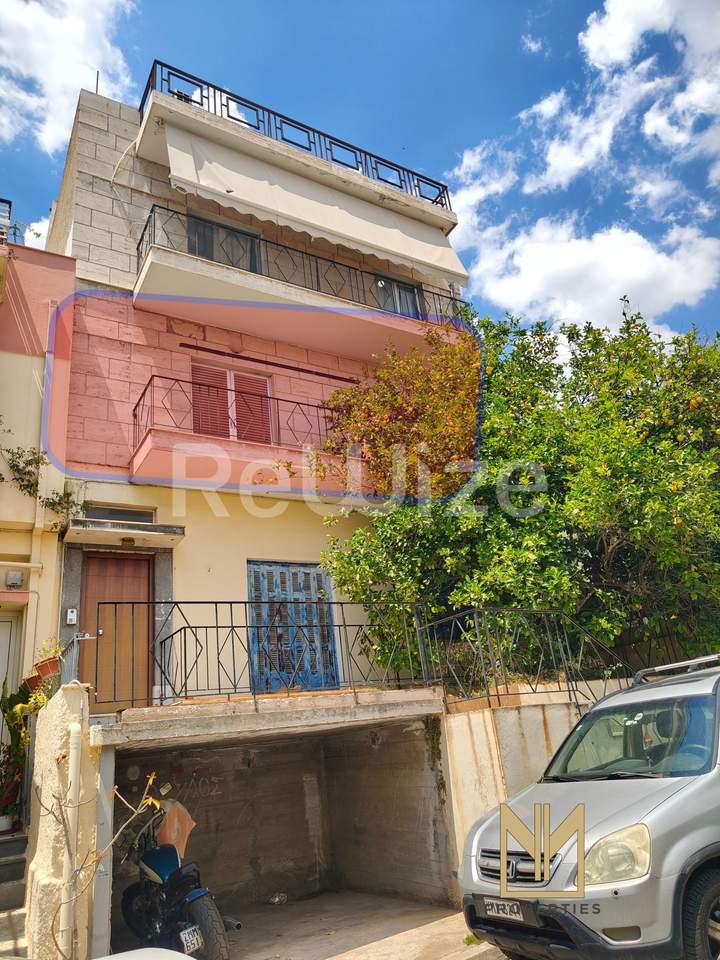 Keratsini, Athens for sale