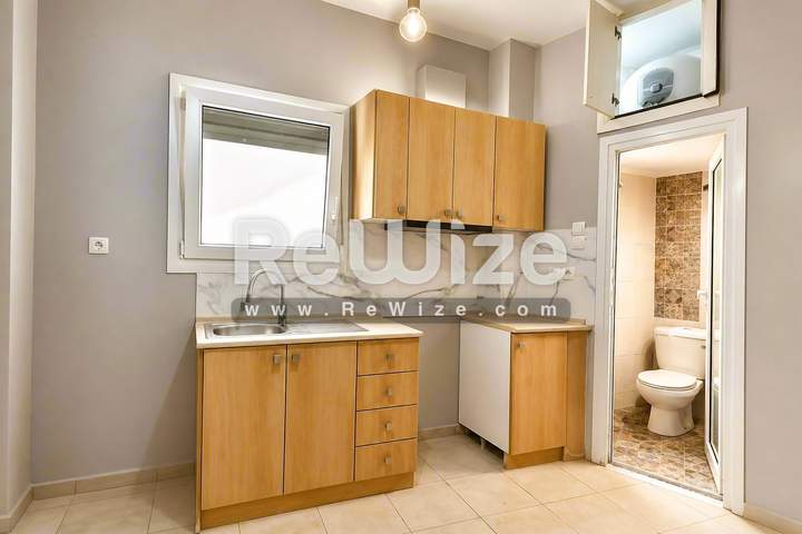 Terpsithea, Thessaloniki for sale