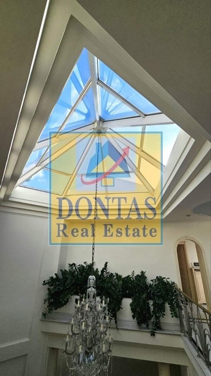 Nea Erythraia, Kifisia, Athens for sale