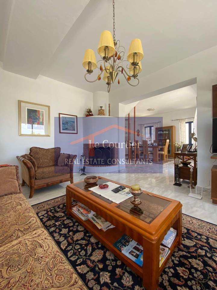 Roussospiti - Xiron Chorion - Chromonastiri, Rethymnon, Crete for sale