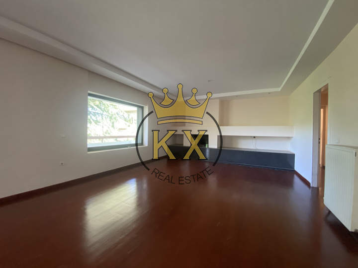 תמונת קיפיסיה, אתונה למכירה
