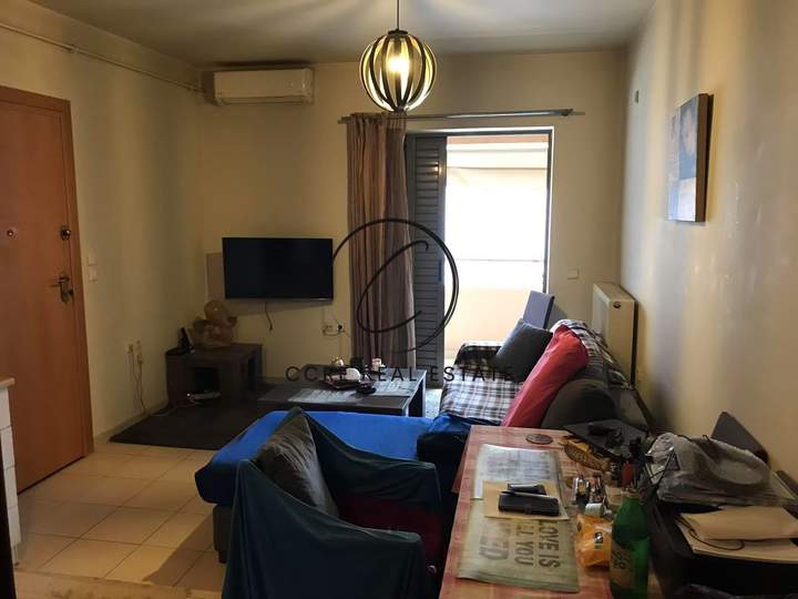 תמונת כיכר אמריקיס, אתונה למכירה