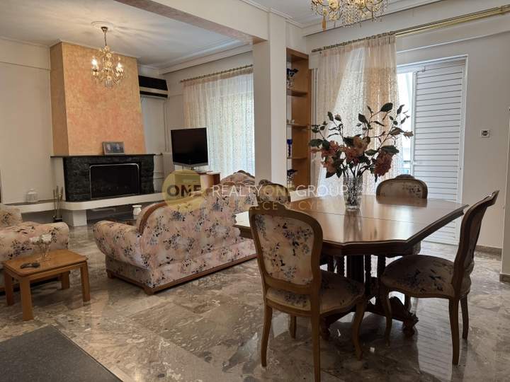 Petroupoli, Athens for sale