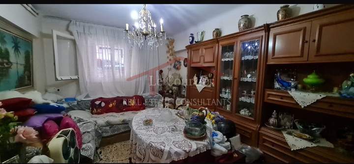 Amerikis square, Athens for sale