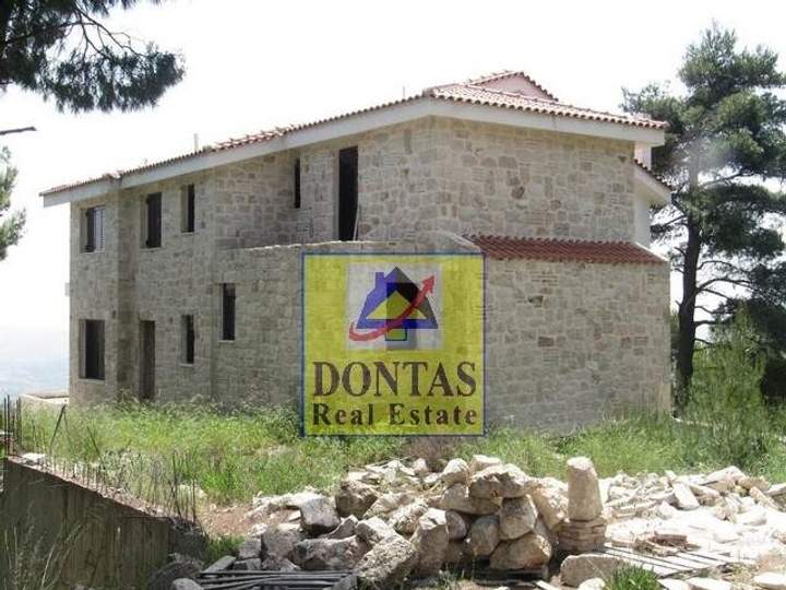 תמונת אורופוס, אתונה למכירה