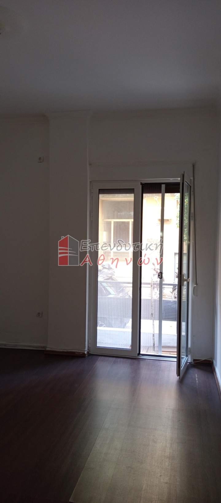 Gizi / Gkyzi, Athens for sale